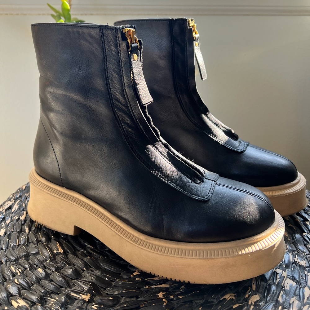Bukela Zipper Boots